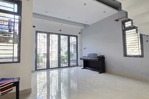 Bàn giao nhà trống - Nhà riêng Quận 9