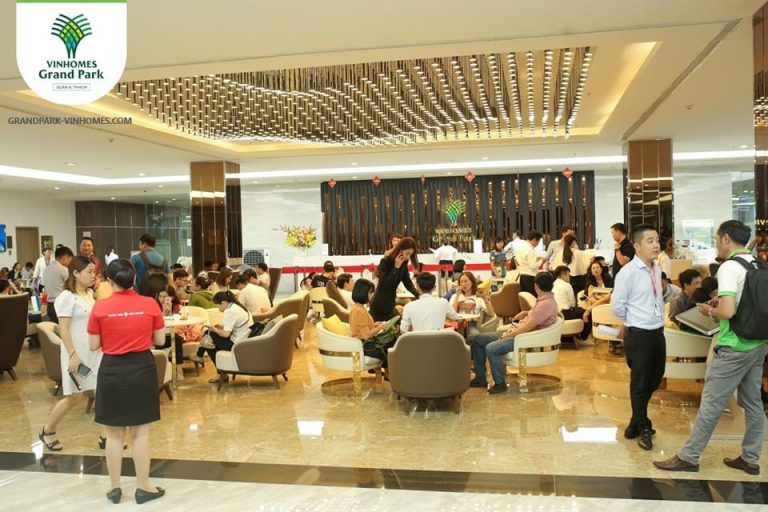 Nhà Mẫu Vinhomes Grand Park: Trải nghiệm sống thực tế