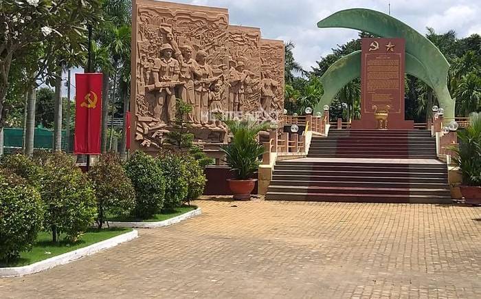 image-ban-nha-cap-4-noi-that-co-ban-khu-dan-cu-an-suong-50