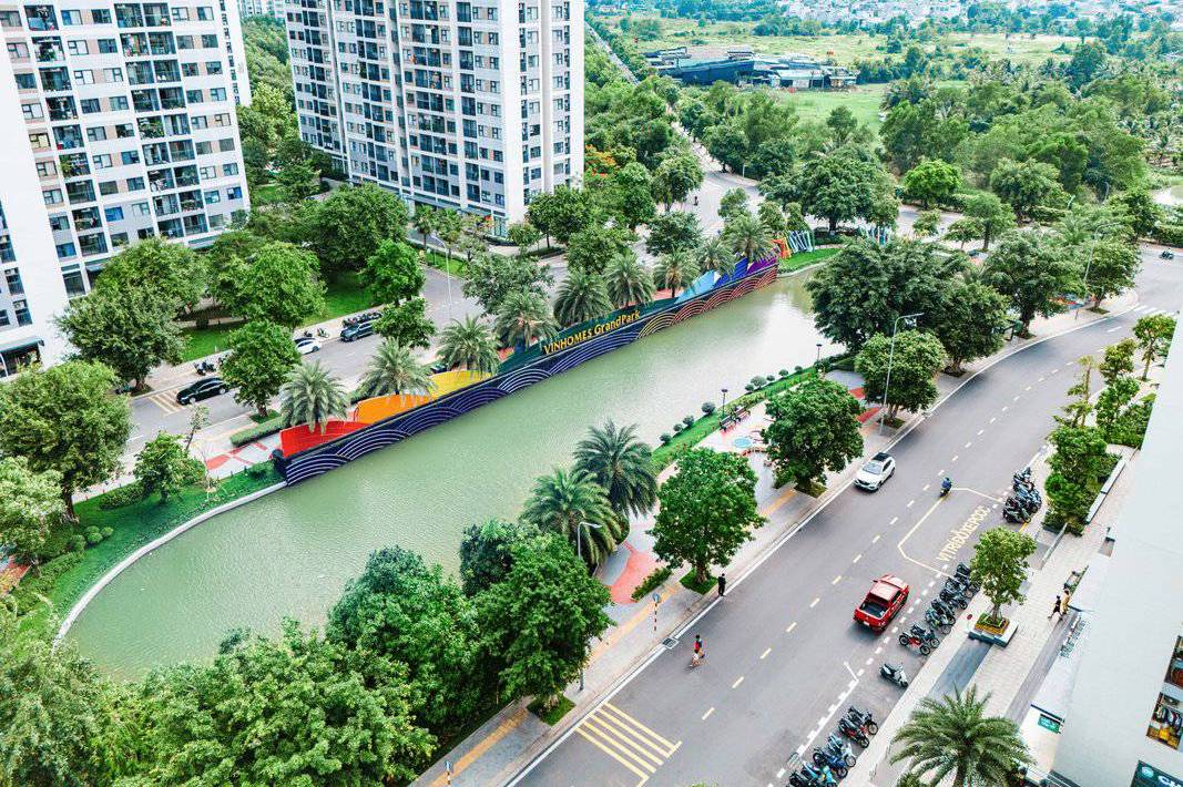image-cap-nhat-tien-do-vinhomes-grand-park-quan-9-moi-nhat-010