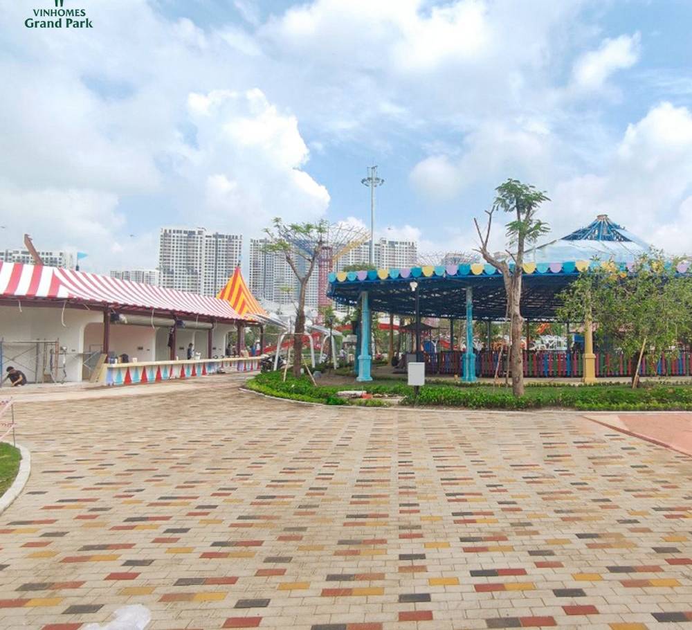 image-vinwonders-grand-park-kham-pha-cong-vien-chu-de-lon-nhat-viet-nam-15