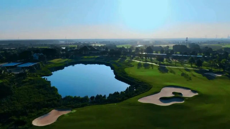 image-kham-pha-san-golf-18-lo-vinhomes-can-gio-trai-nghiem-golf-dang-cap-50