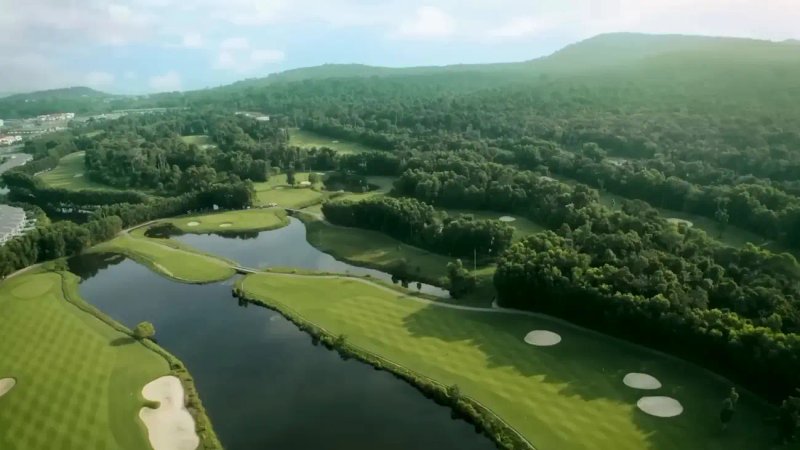image-kham-pha-san-golf-18-lo-vinhomes-can-gio-trai-nghiem-golf-dang-cap-70